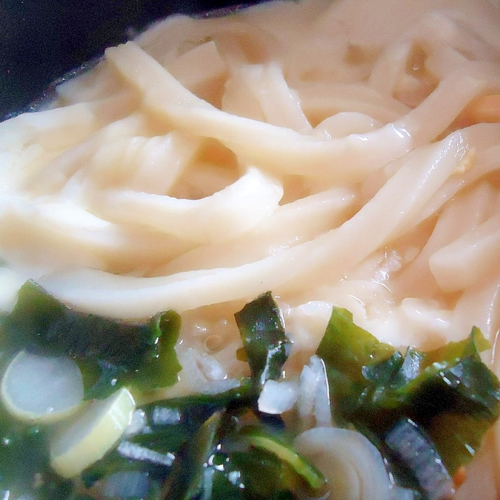 レンジでうどん　チーズコンソメうどん